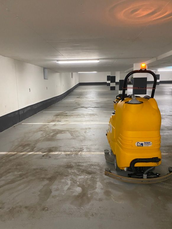 Sapphire 85 Reinigungsmaschine im Einsatz
